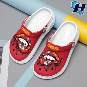 Kansas City Chiefs Lips Comfortable Water Shoes Crocs 1