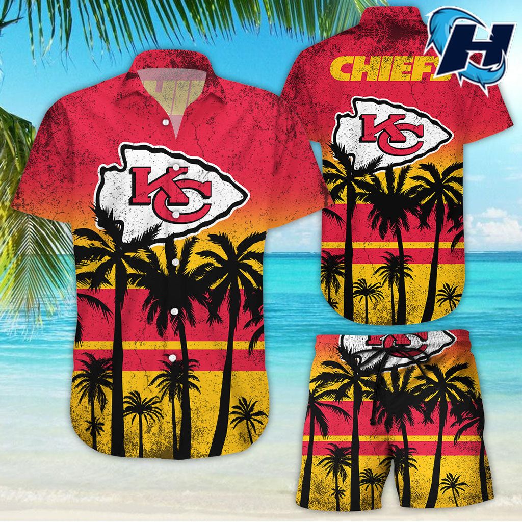 Summer Pattern Tree Beach Gradient Kansas City Chiefs Hawaiian Shirt