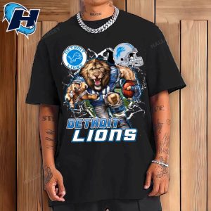 Mascot Breaking Through Wall Detroit Lions T-Shirt