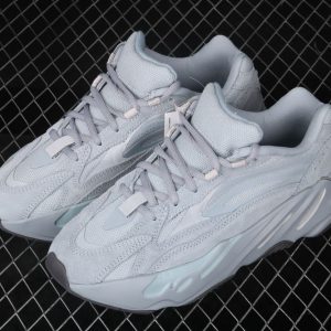 New Arrival Yeezy Boost 700 FV8424