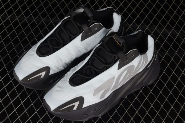 New Arrival Ad Yeezy Boost 3M 700 MNVN GZ0711