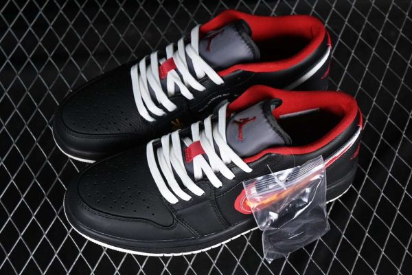 New Arrival AJ1 Low Flaming Swoosh FJ7073-010