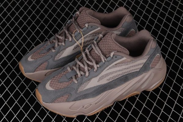 New Arrival Ad Yeezy Boost 700 Enflame Amber GZ0724