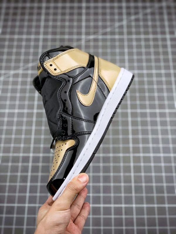 New Arrival AJ1 High 861428-007