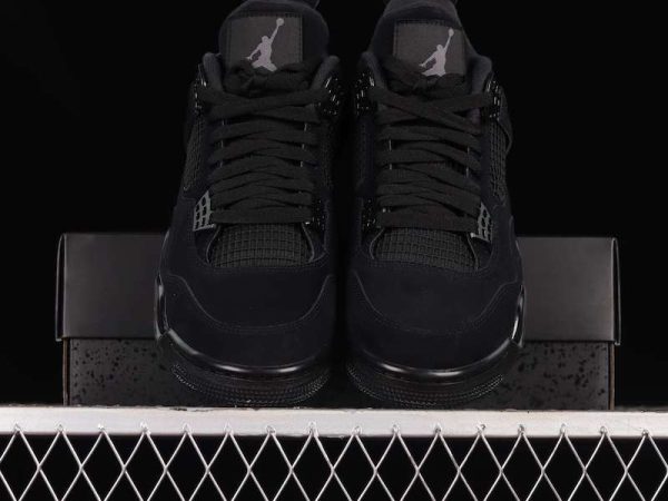 New Arrival AJ4 LJR CU1110-010 Retro Black Cat