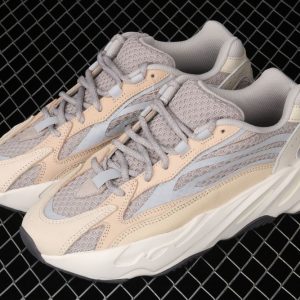 New Arrival Ad Yeezy 700 V2 Cream GY7924