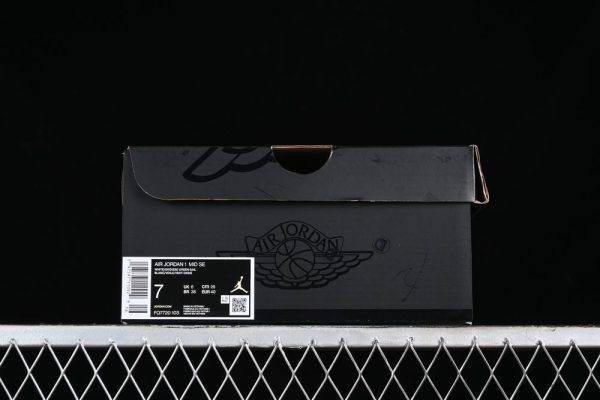 New Arrival AJ1 Mid SE White Oxidized Green FQ7720-103