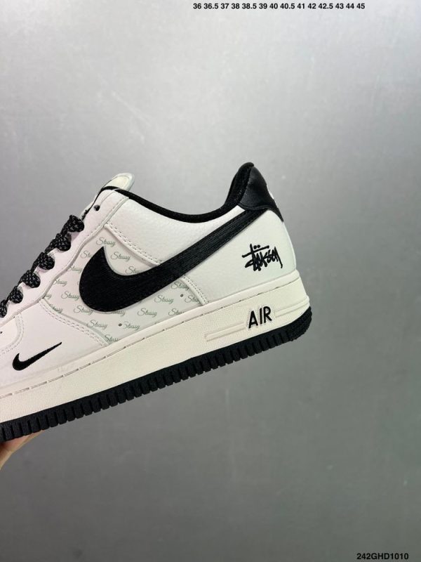 New Arrival AF 1 White Black AJ3272