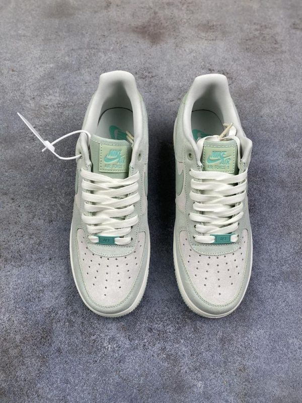 New Arrival Nike Air Force 1 Low Enamel Green Sail AJ3279