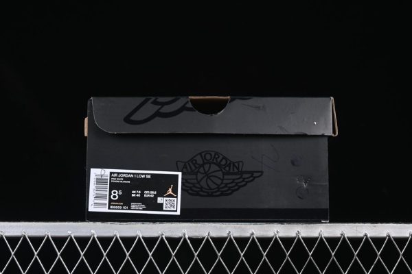 AJ 1 Low Coral IB8859-101