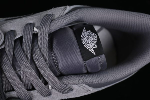AJ Legacy 312 Low Gunsmoke CD7069-002