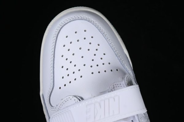 AJ Legacy 312 Low White Light Dew HJ9041-100