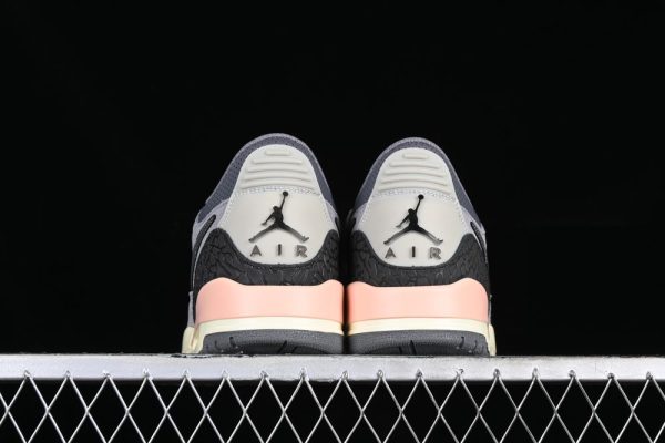 AJ Legacy 312 Low Gunsmoke CD7069-002